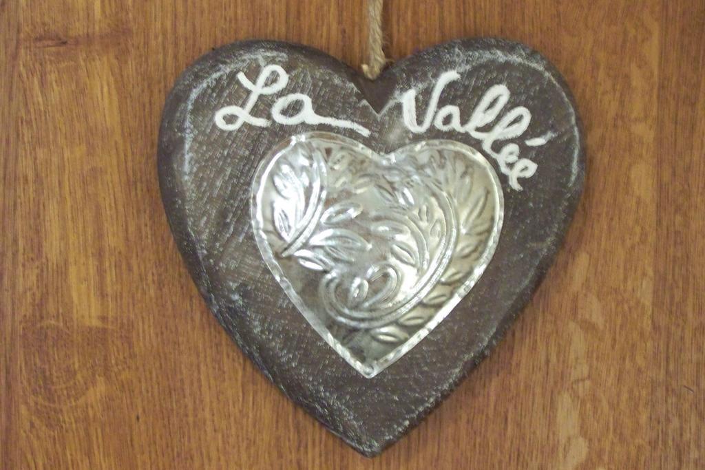 Les Hotes Du Lac, Chambres Et Tables D'Hotes Mandailles  Szoba fotó