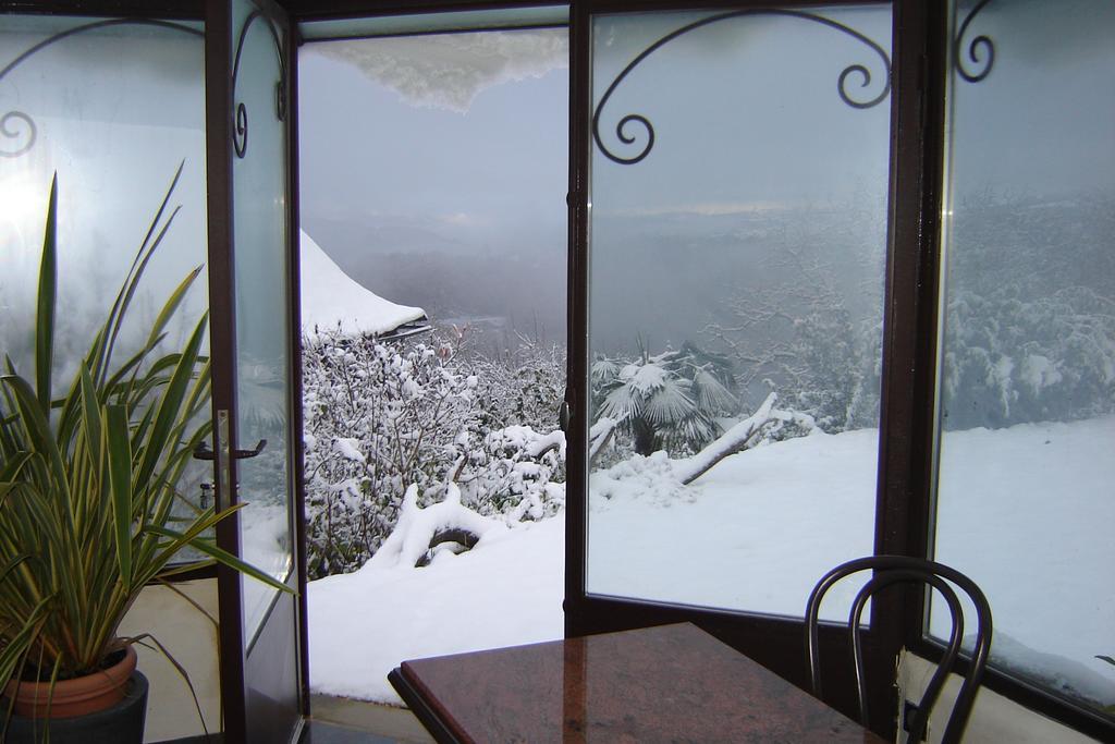 Les Hotes Du Lac, Chambres Et Tables D'Hotes Mandailles  Kültér fotó