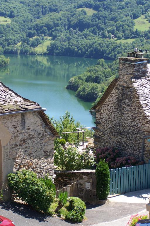 Les Hotes Du Lac, Chambres Et Tables D'Hotes Mandailles  Kültér fotó